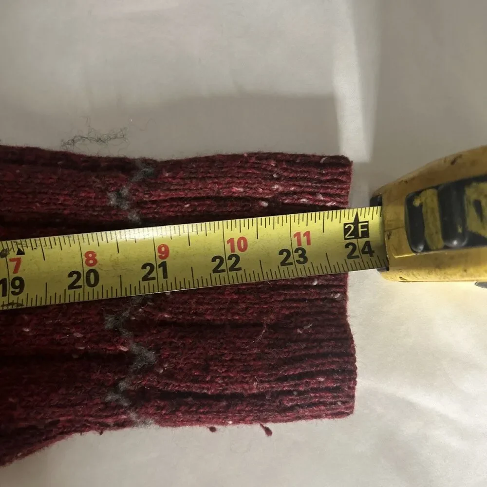 Vtg Woolrich Ruby Wool Blend Vneck Sweater XL 90s Preppy Grunge